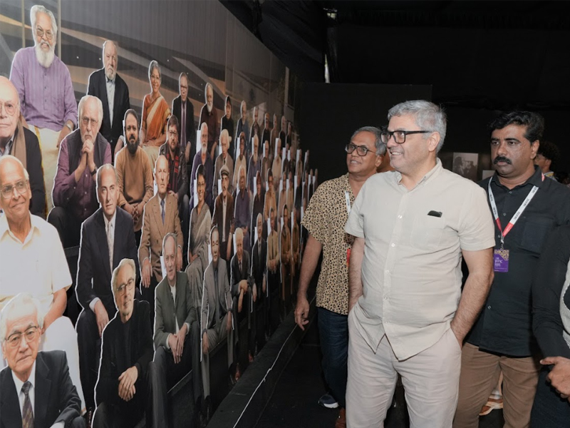 EXPERIENZIA GLIMPSES  